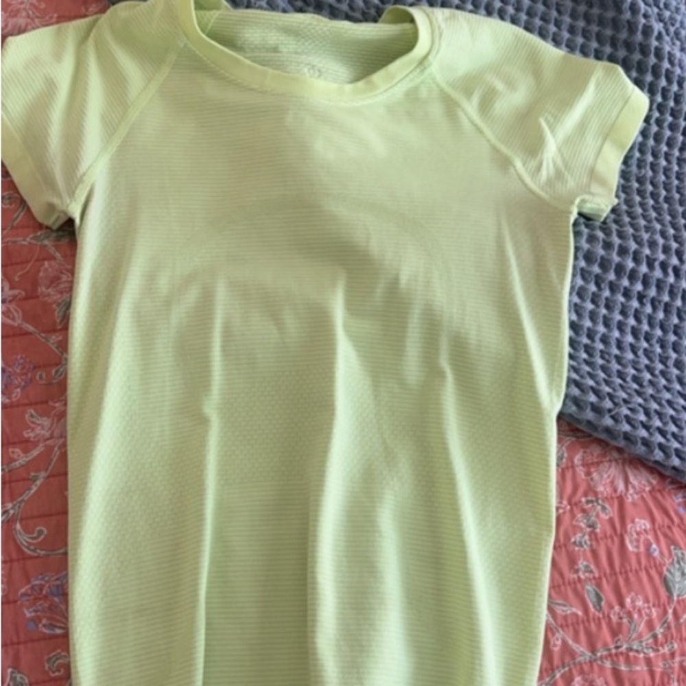 Lululemon swiftly tech